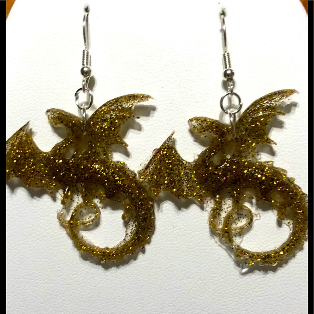 ๐ Handmade Gorgeous Dragon ๐๐ Earrings - Picture 1 of 3